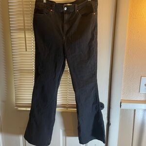 Signature by Levi Strauss High-Rise Flare Jeans